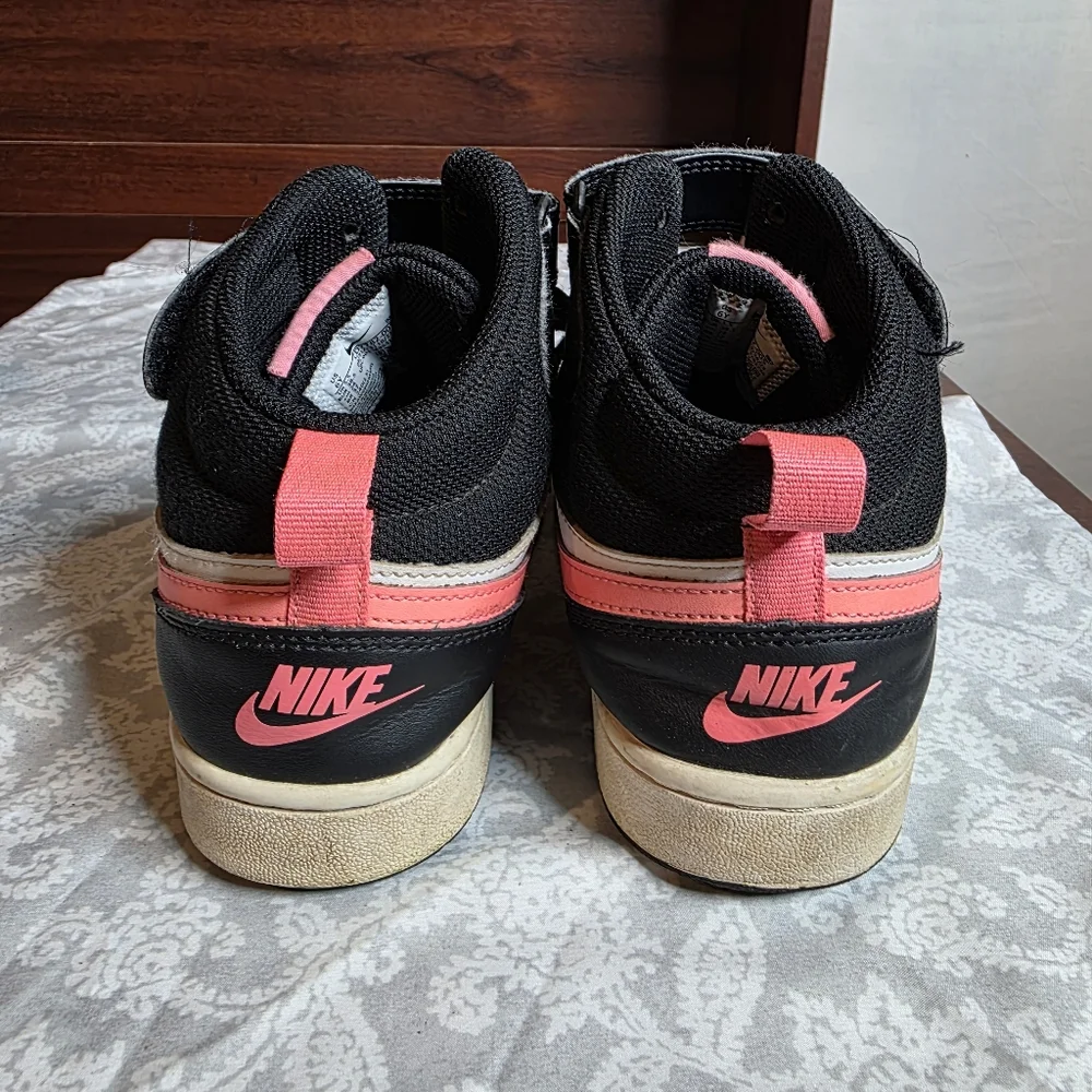 Nike Court Borough Mid 2 sneakers Pink, Black, And White Girls Size 6